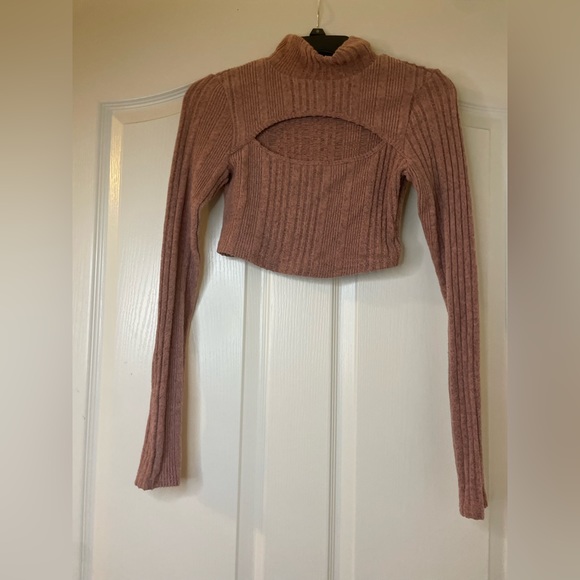 SHEIN Tops - Shein Dusty Pink Cut Out Crop